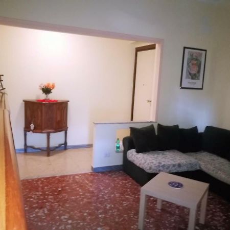 Villa Happy House Mare Di Roma à Ostie Extérieur photo