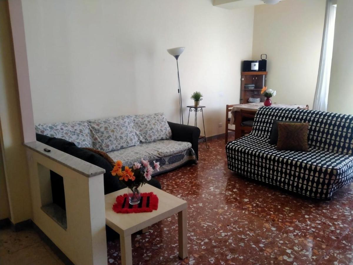 Villa Happy House Mare Di Roma à Ostie Extérieur photo
