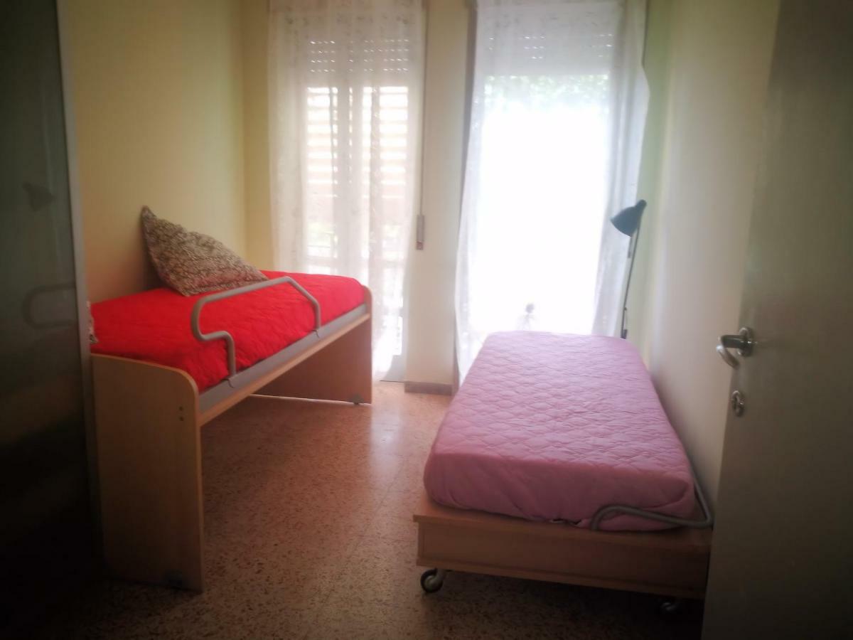 Villa Happy House Mare Di Roma à Ostie Extérieur photo
