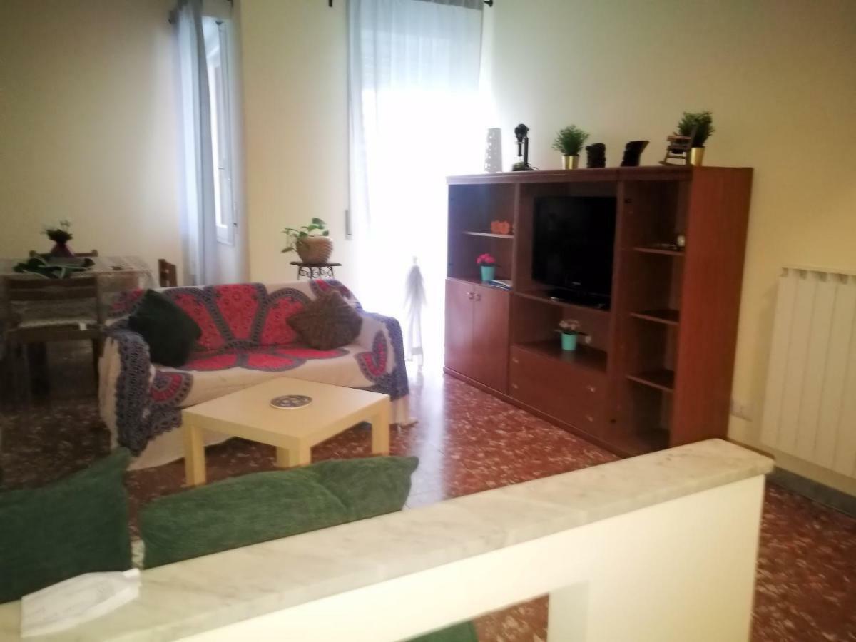 Villa Happy House Mare Di Roma à Ostie Extérieur photo